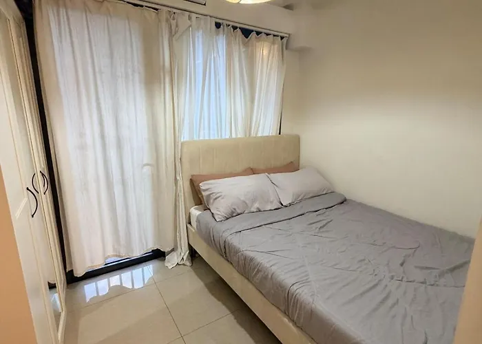 Apartment Modern Staycation Near Moa & Naia With Ps4, Netflix, Wi-fi *