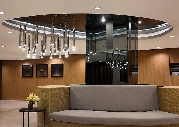 Modern Staycation Near Moa & Naia With Ps4, Netflix, Wi-fi Apartment Manila